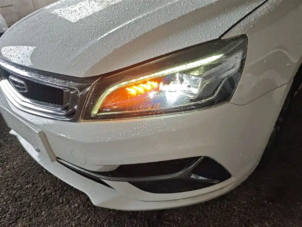 Фото машины 23