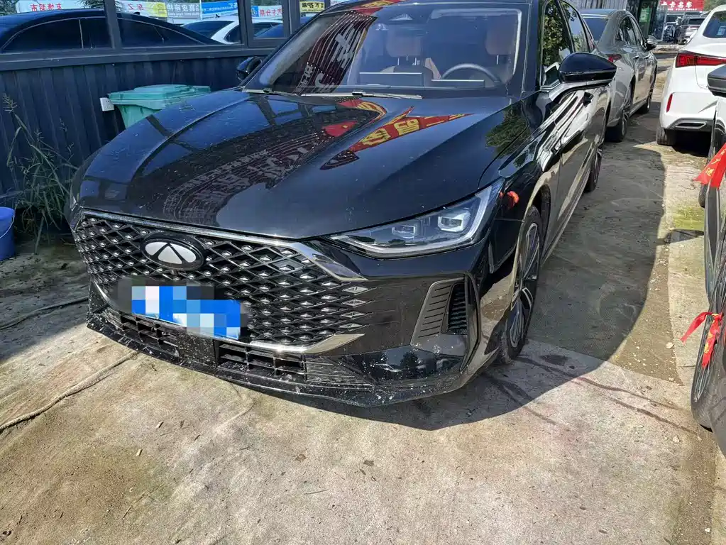 Arrizo 8 PRO 2025 Pro 1.6T класса люкс