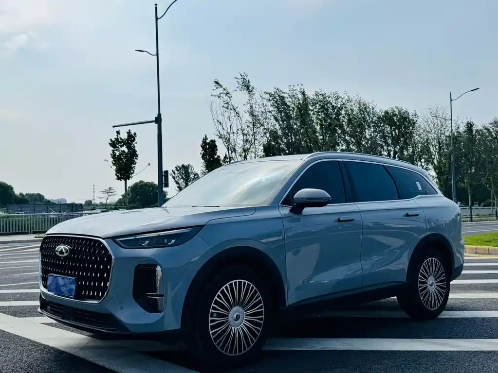 Tiggo 8L 2024 2,0-тонный двухколесный автомобиль Премиум-класса на 5 мест