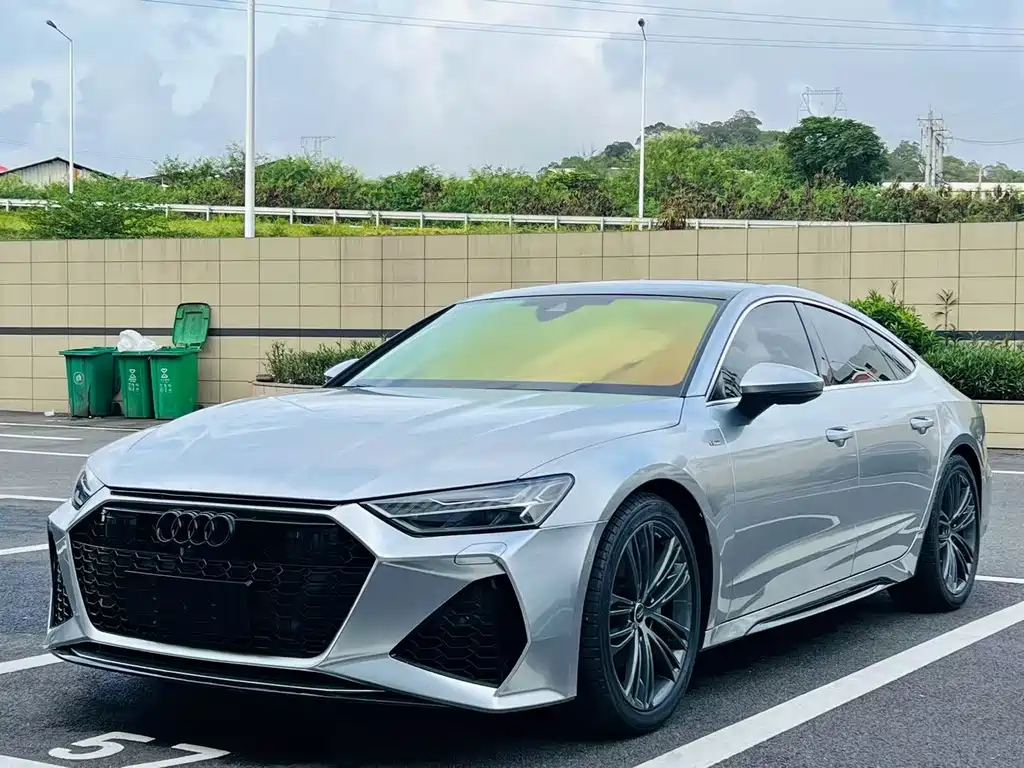 Audi A7 2024 model 45 TFSI premium selection