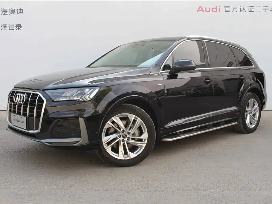 Audi Q7 2021 45 TFSI quattro S line Sport