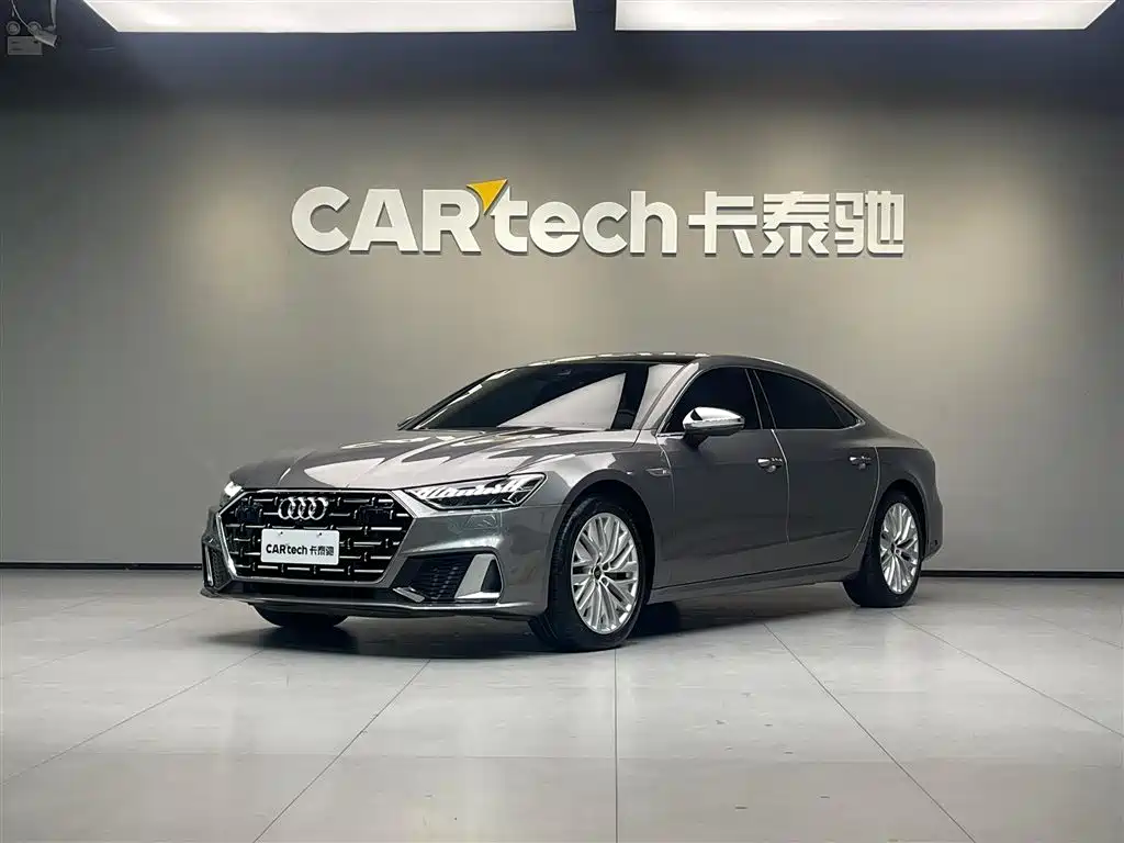 Audi A7L 2022 45 TFSI S-line Dreamcast Fluid Crystal Package