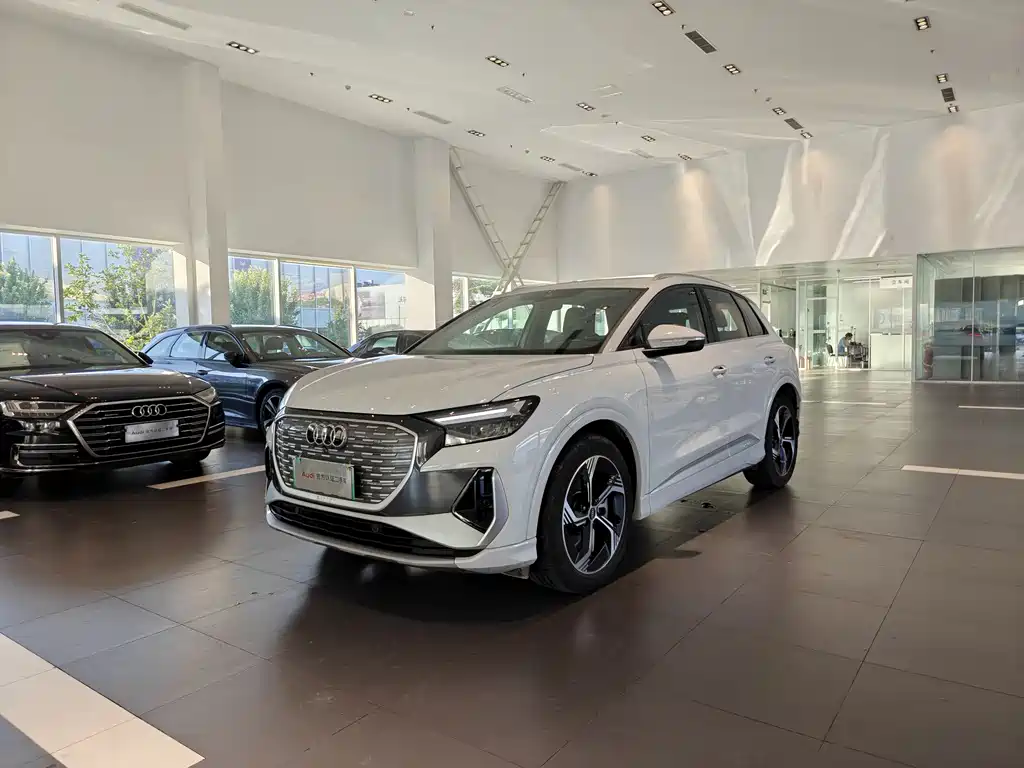 Audi Q4 e-tron 2024 model 40 e-tron Creation Edition