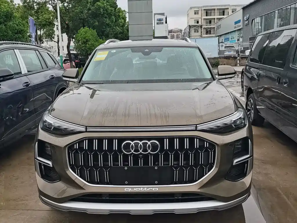 Audi Q6 2024 model 45 TFSI quattro Qiyun Yulin set 7 seats