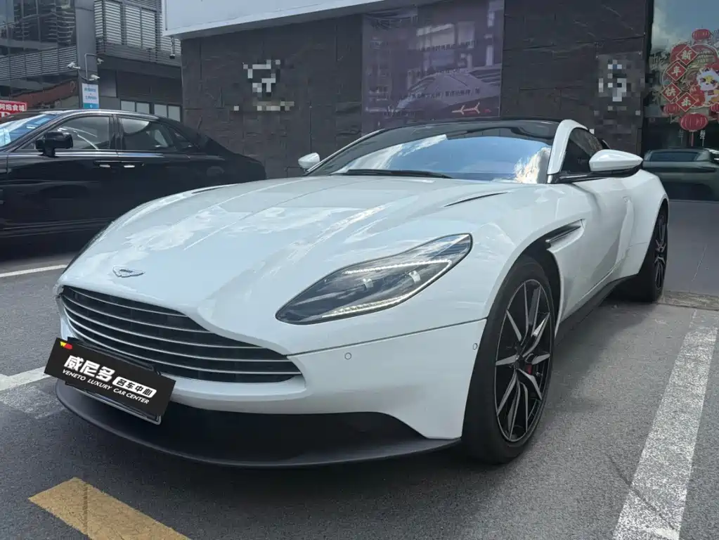 Aston Martin DB11 2022 4.0T V8 Coupe