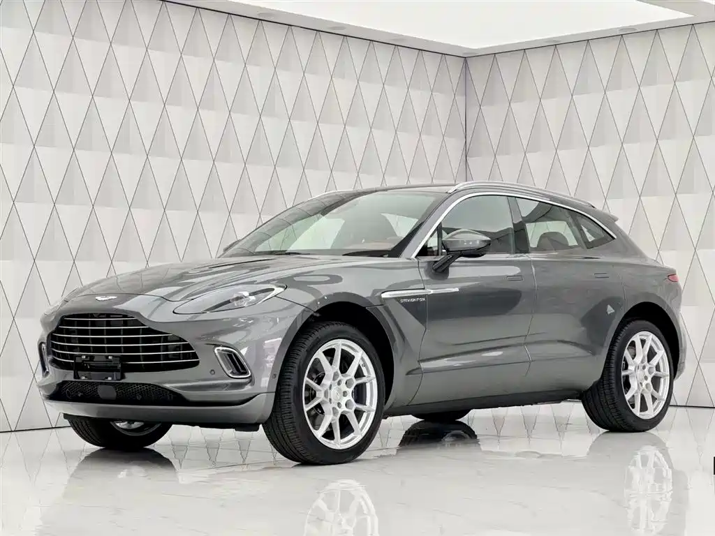 Aston Martin DBX 2021 4.0T V8 Back to Basics