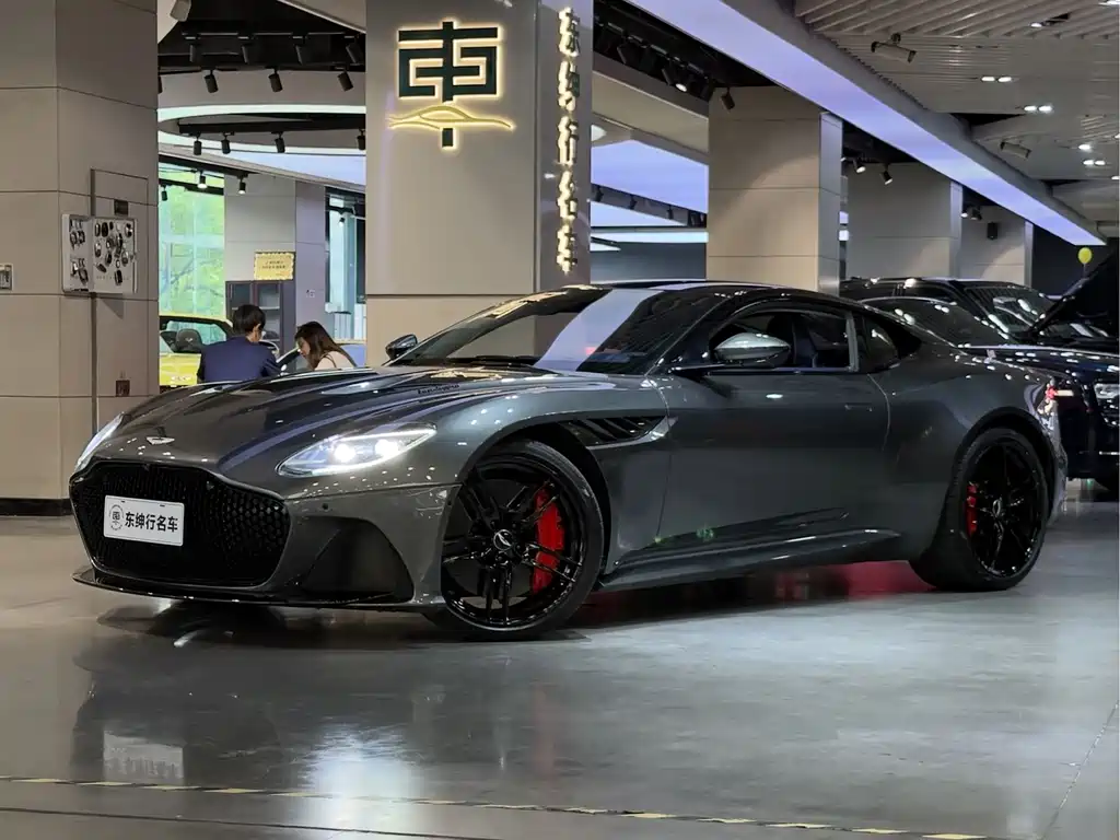 Aston Martin DBS 2019 DBS Superleggera V12 Coupe