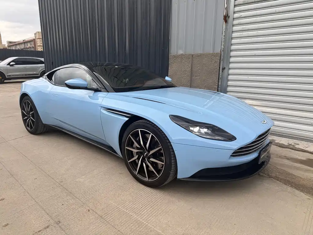 Aston Martin DB11 2019 4.0T V8 Coupe