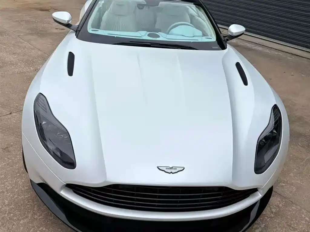 Aston Martin DB11 2019 4.0T V8 Coupe