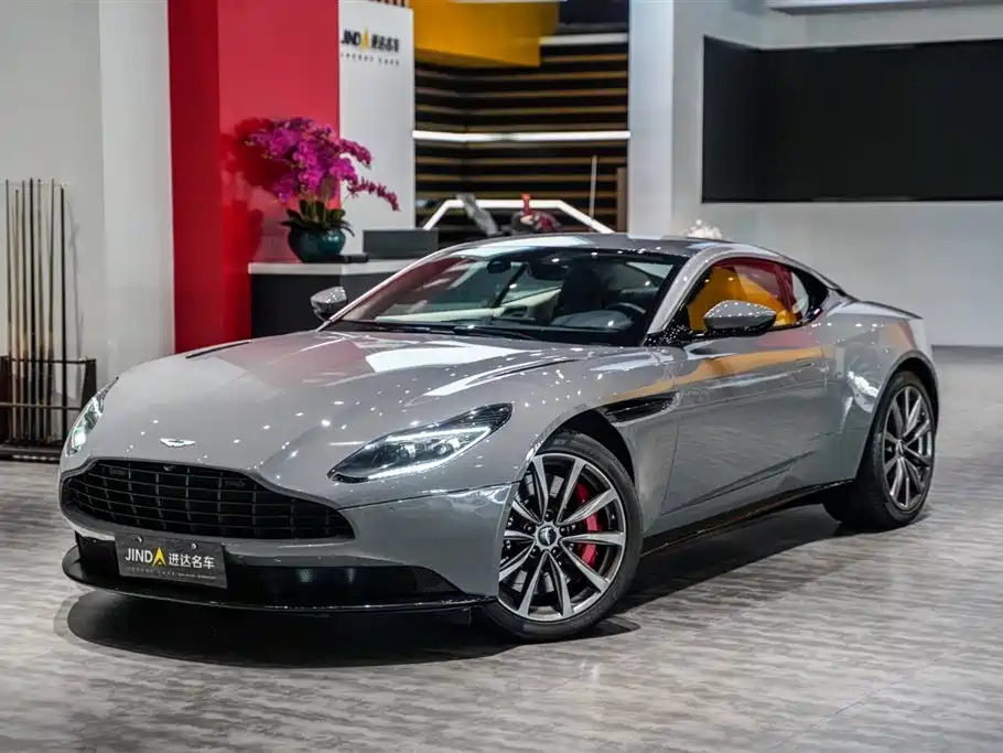 Aston Martin DB11 2019 4.0T V8 Coupe
