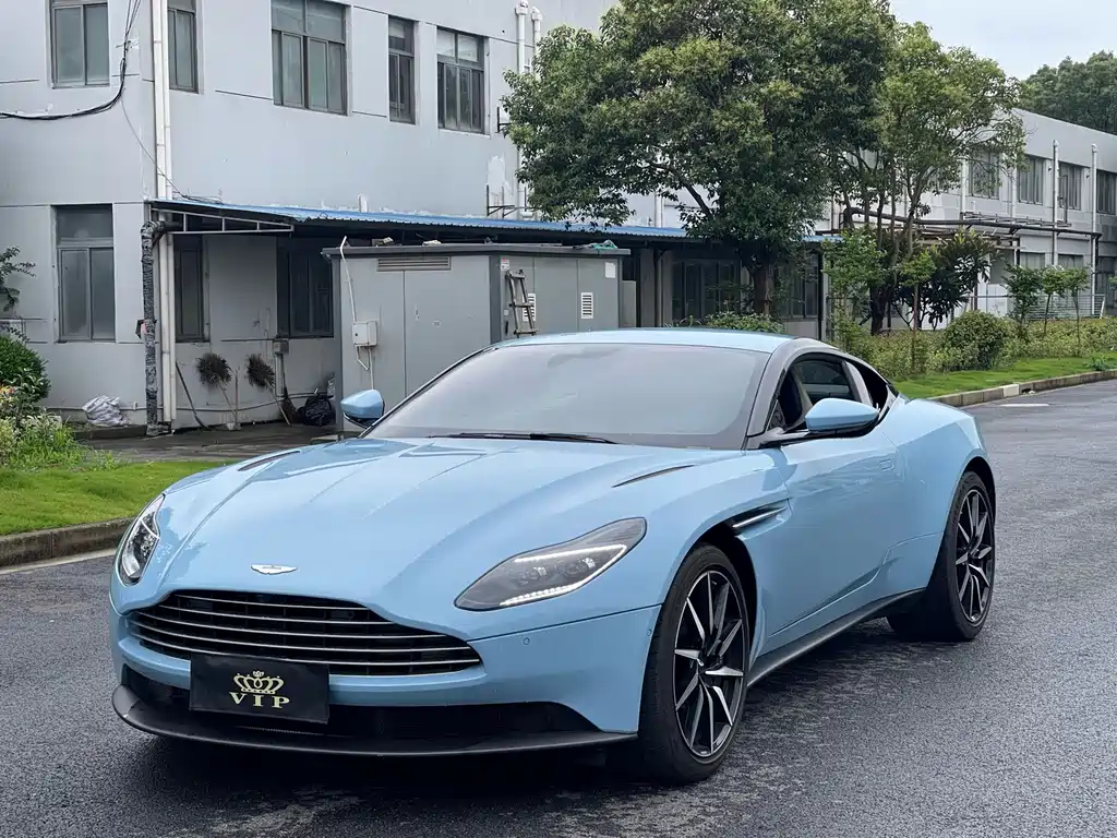 Aston Martin DB11 2019 4.0T V8 Coupe