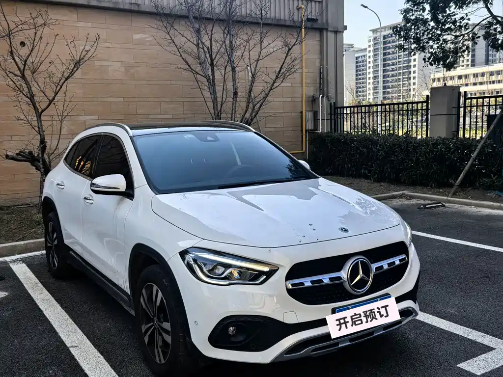 Mercedes-Benz GLA 2023 GLA 220
