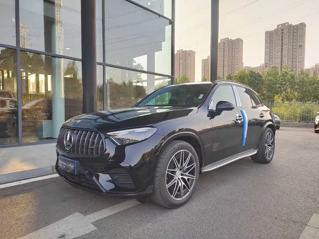 Mercedes-Benz GLC AMG 2025 AMG GLC 43 4MATIC