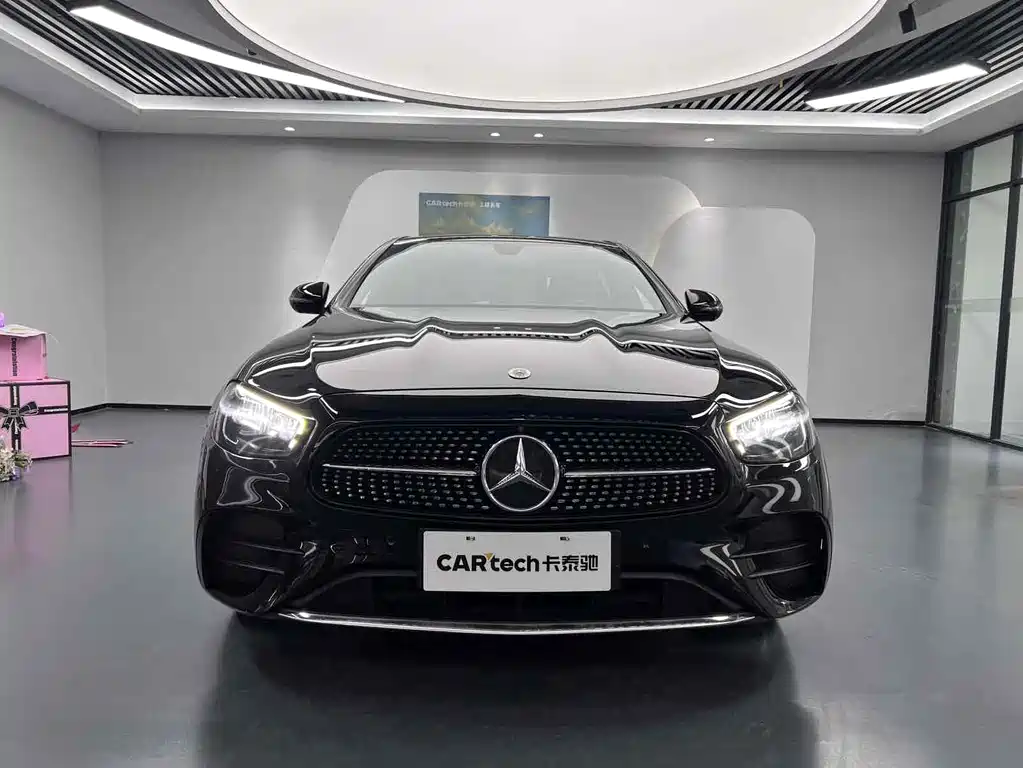 Обновленный Mercedes-Benz E-class New Energy 2022 с двумя гибридными седанами E 350 e L с подключаемым модулем