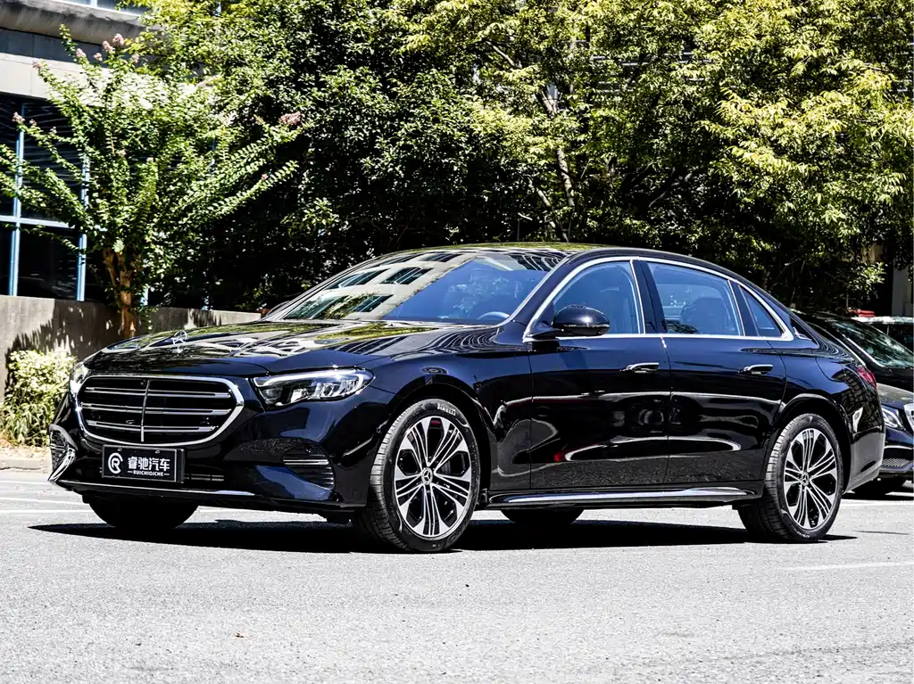 Mercedes-Benz E-class New Energy 2024 E 350 e L -гибридный седан с подключаемым модулем
