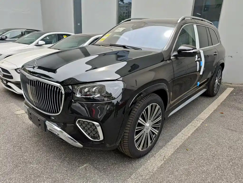 Подарочное издание Maybach GLS 2025 GLS 600 4MATIC