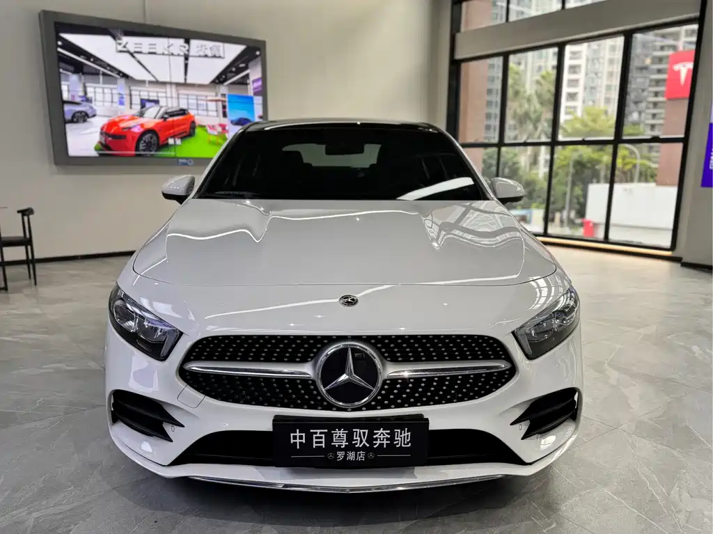 Mercedes-Benz A-class 2021 A 200 L sports sedan fashion type