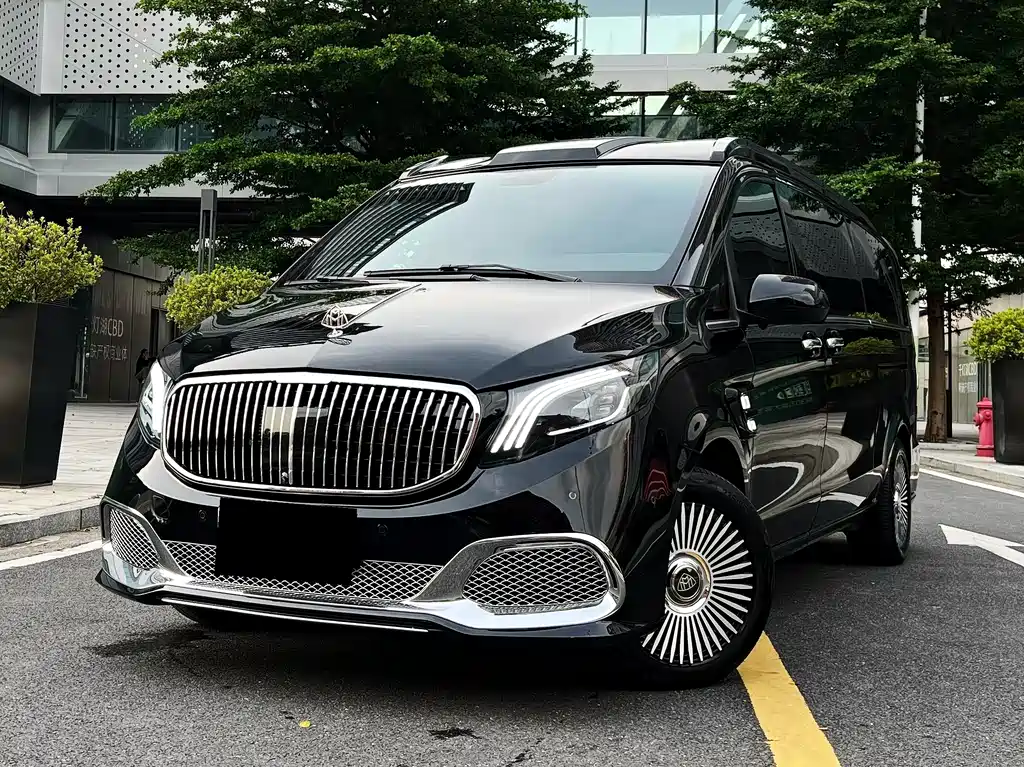 VITO 2023 2.0T Business Edition 7-seater