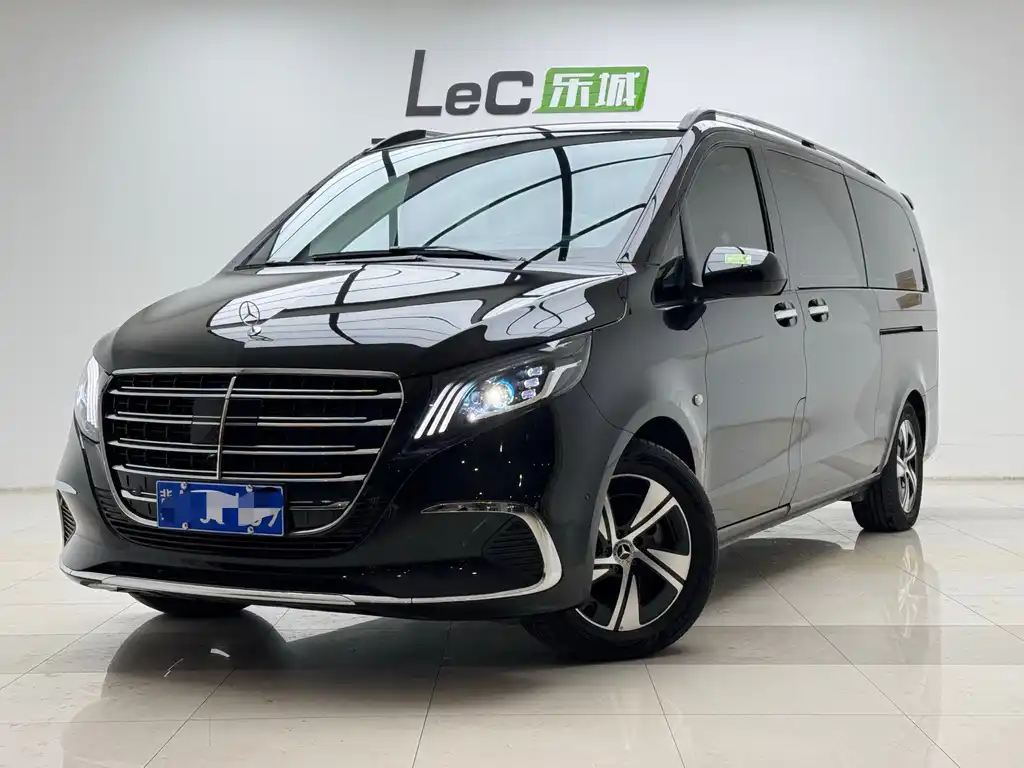 VITO 2023 2.0T Business Edition 7-seater