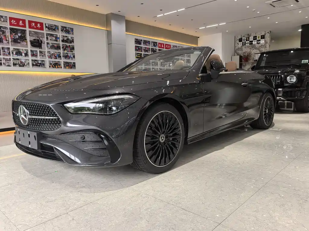 Mercedes-Benz CLE 2025 CLE 260 купе с откидным верхом