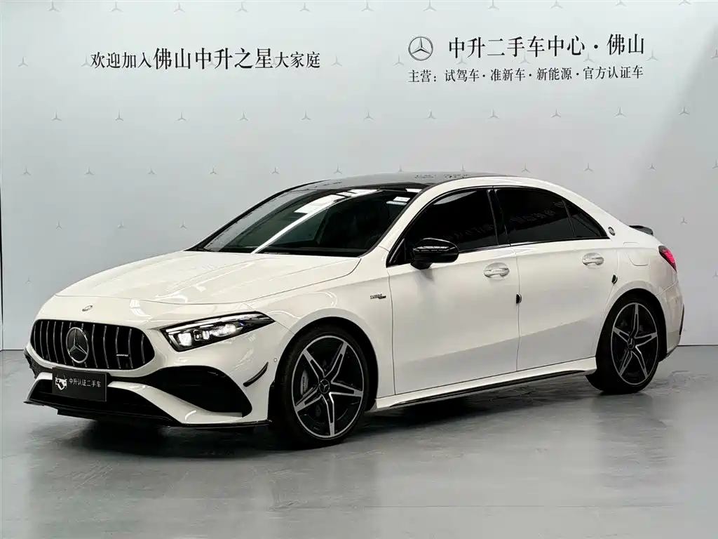Mercedes-Benz A-class AMG 2024 AMG A 35 L 4MATIC