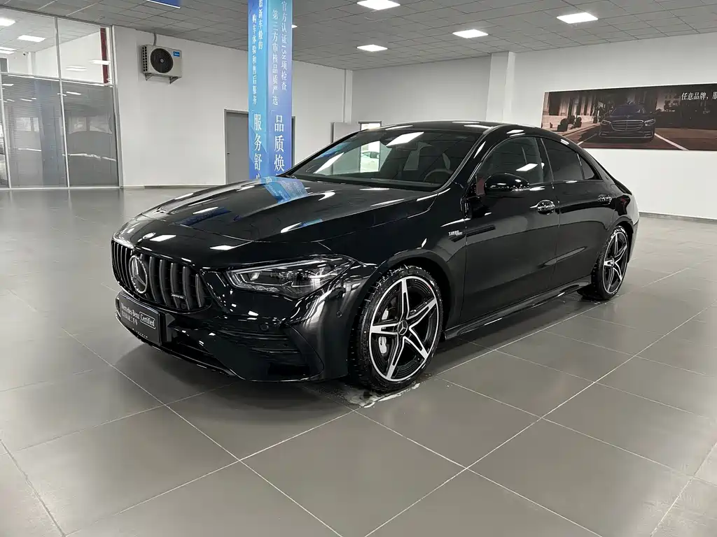 Mercedes-Benz CLA AMG 2025 AMG CLA 35 4MATIC