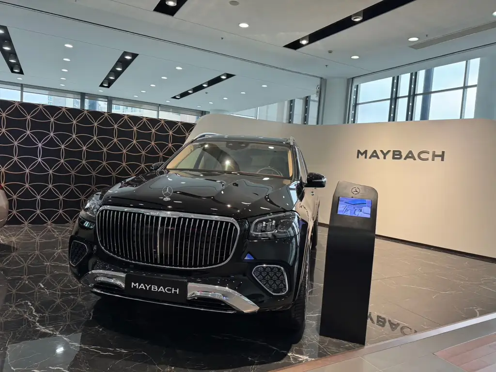 Mercedes-Benz GLS 2025 GLS 450 4MATIC динамического типа