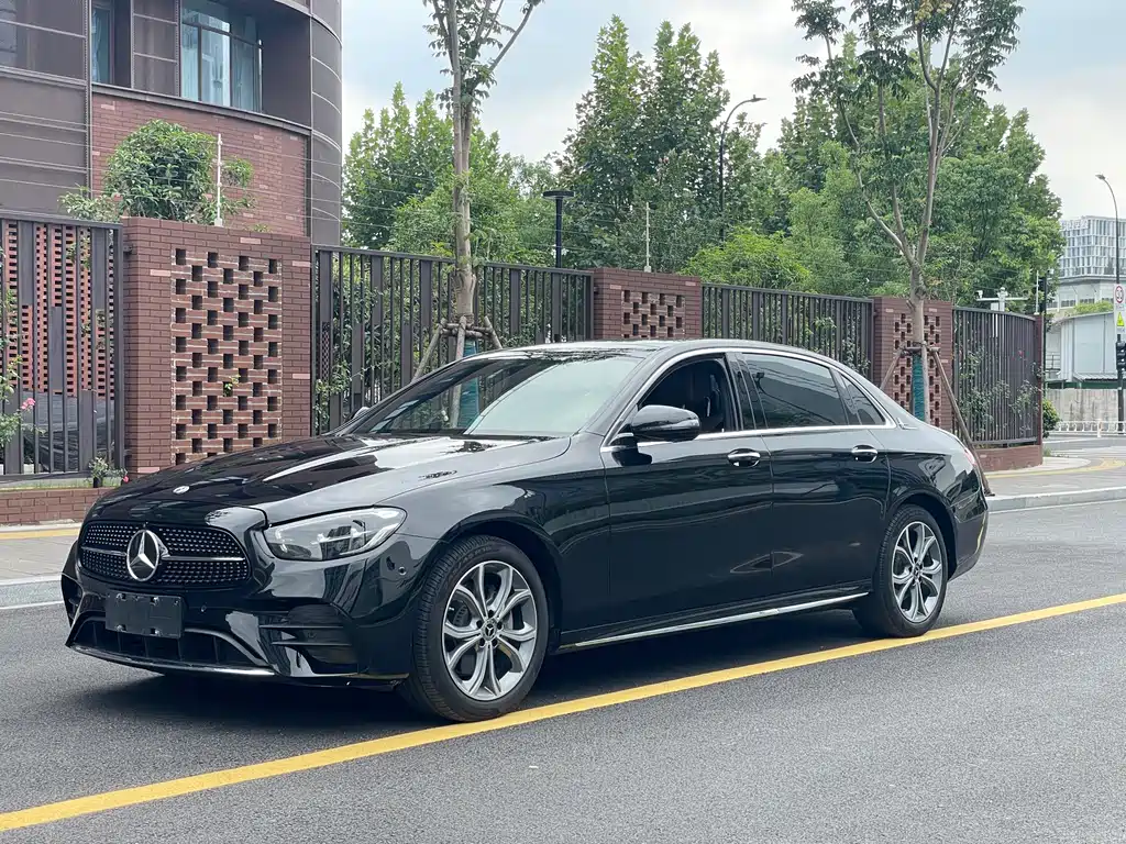 Mercedes-Benz E-Class 2021 E 300 L sports Luxury