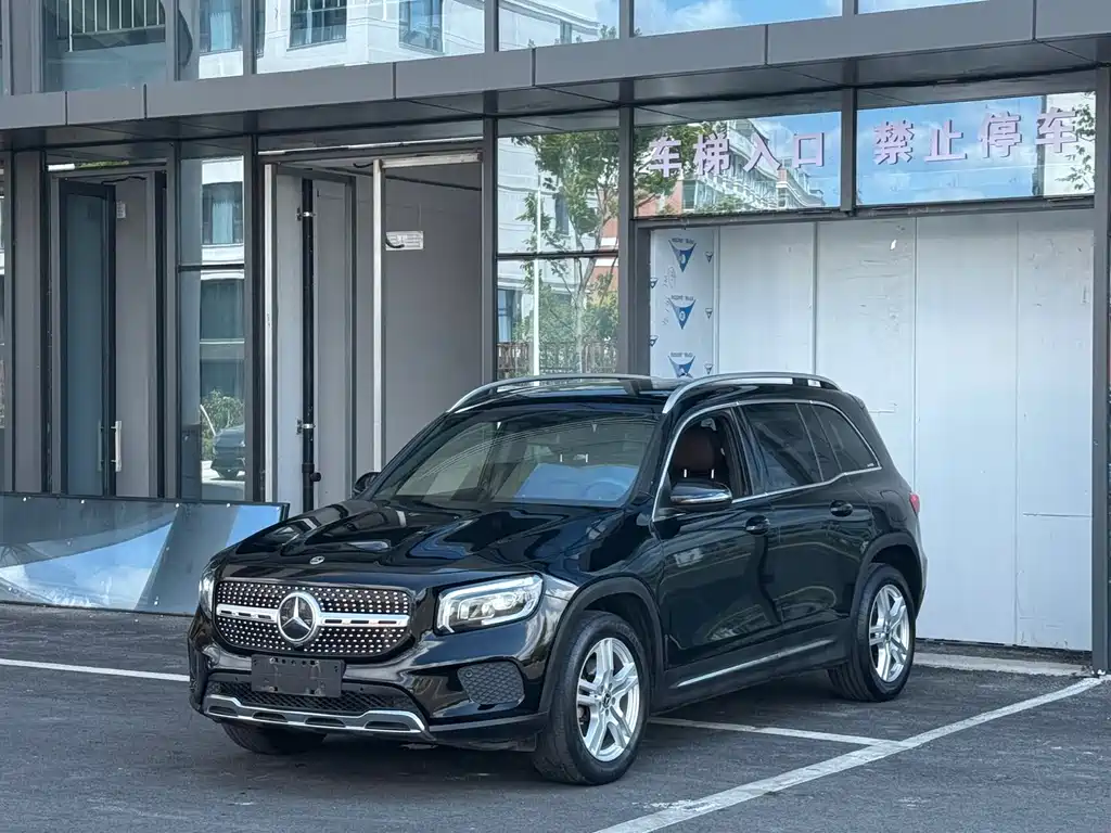 Mercedes-Benz GLB 2022 facelift two GLB 200 fashion type