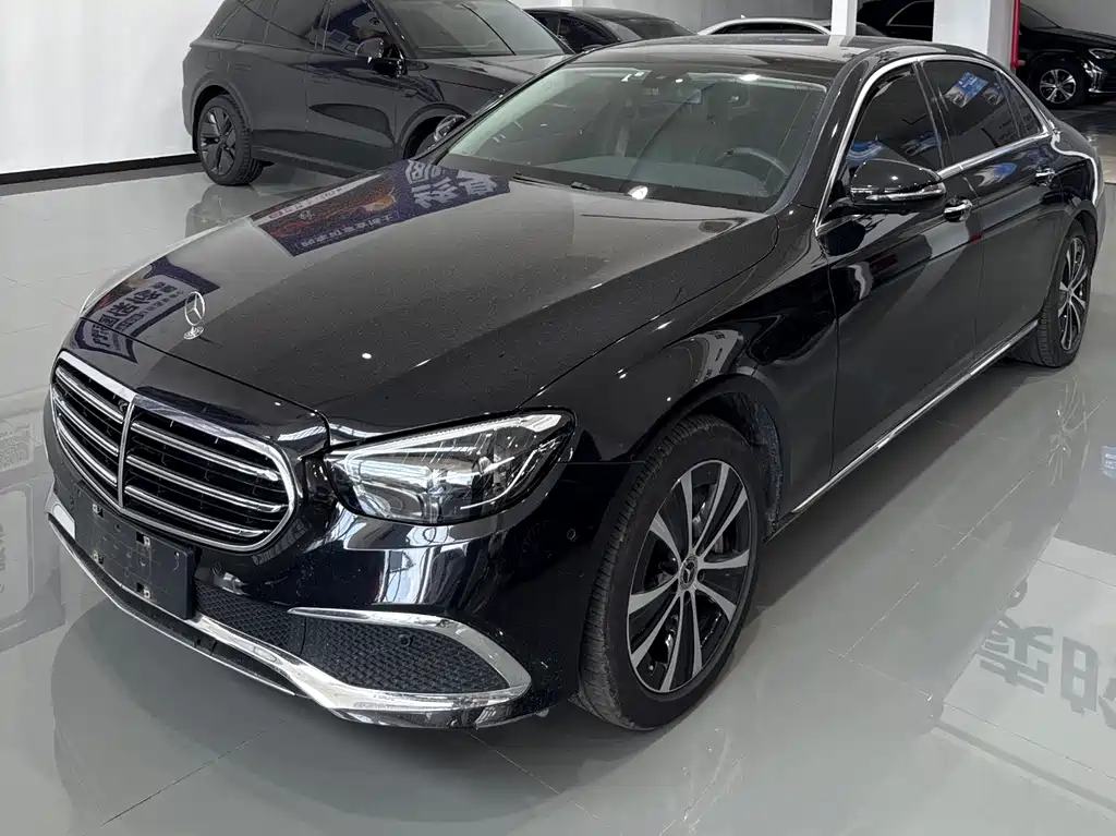 Mercedes-Benz E-class New Energy 2023 E 350 e L -гибридный седан с подключаемым модулем