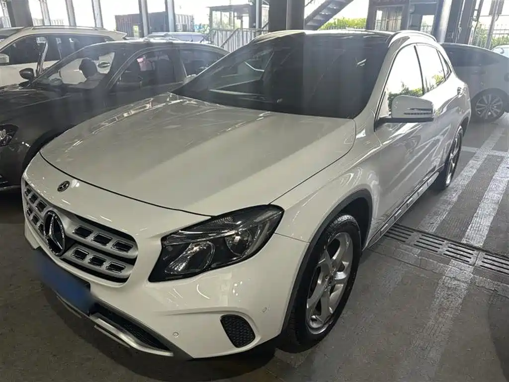 Mercedes-Benz GLA 2019 GLA 200 Dynamic