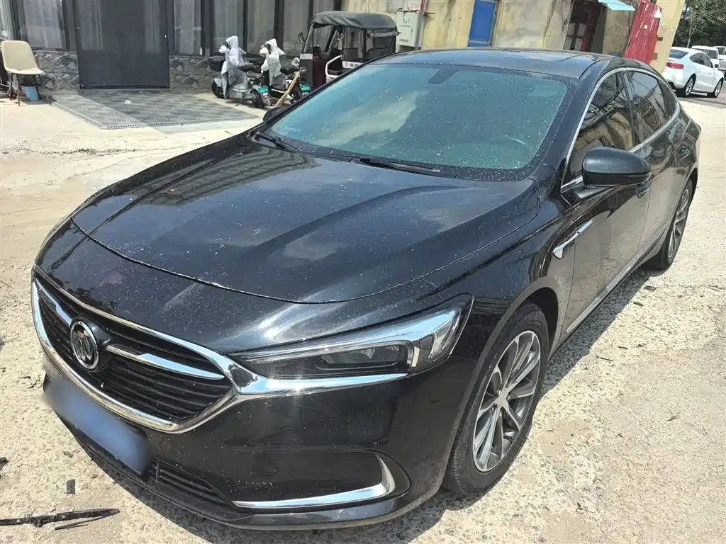 Grand Touring 2022 652T Luxury