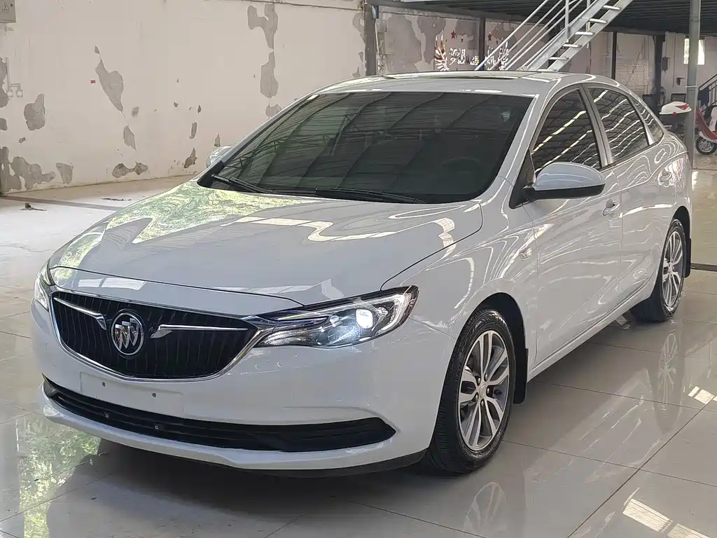 INLAND 2019 18T Automatic Connected Elite National VI