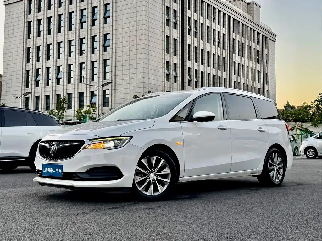 Buick GL6 2021 323T light Hybrid Connected Luxury