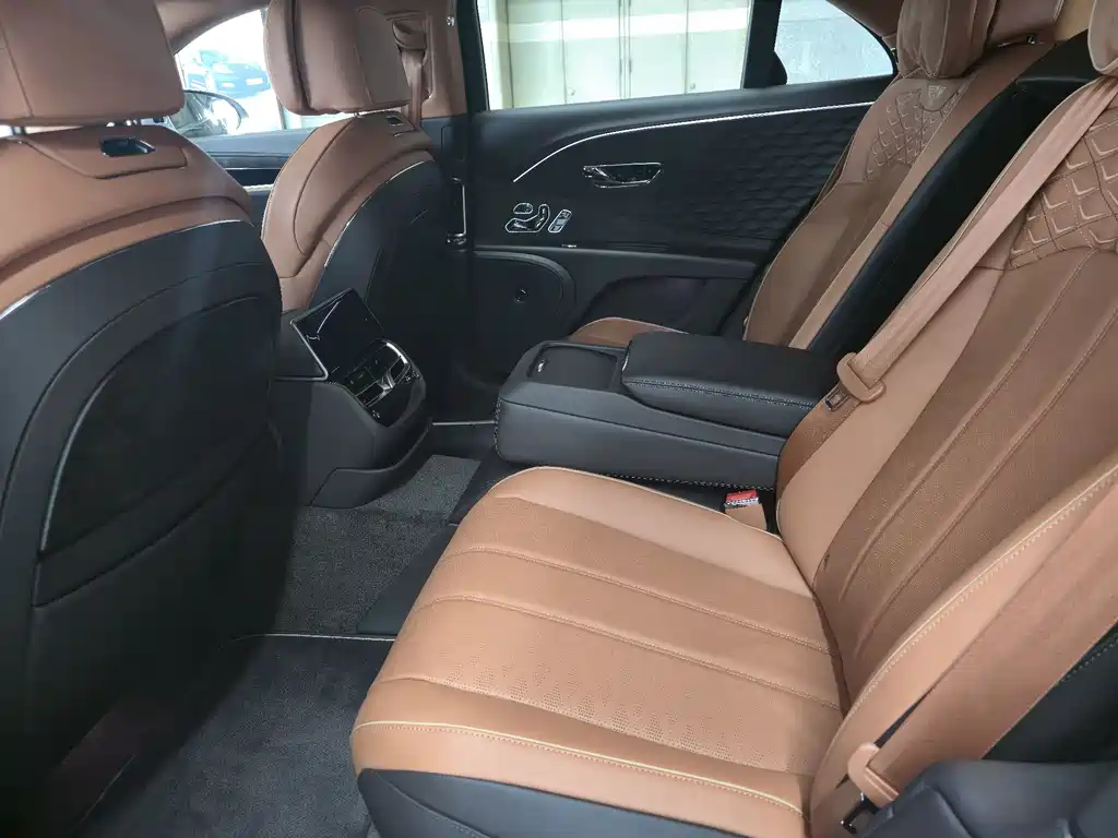 Фото машины 23