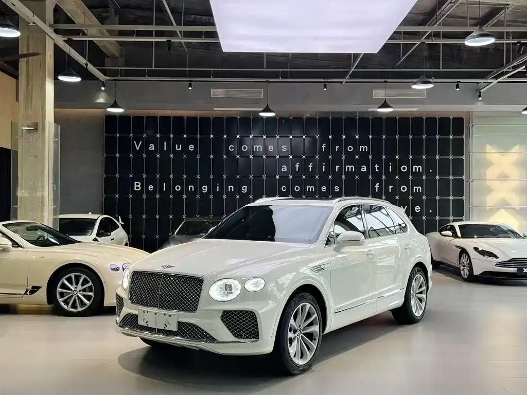 Подключаемый гибрид Tianyue 2021 года выпуска, модель 3.0T PHEV