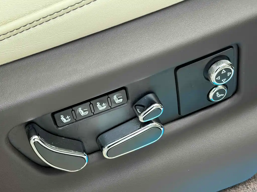 Фото машины 23