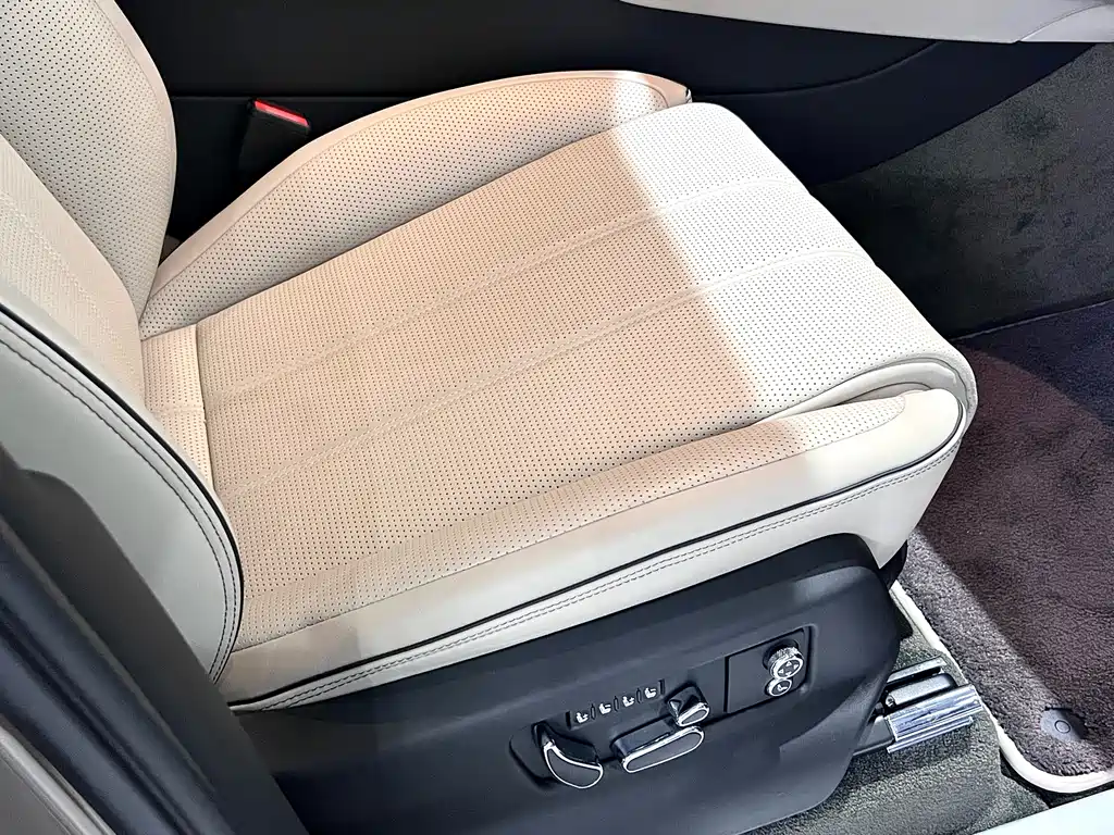 Фото машины 34