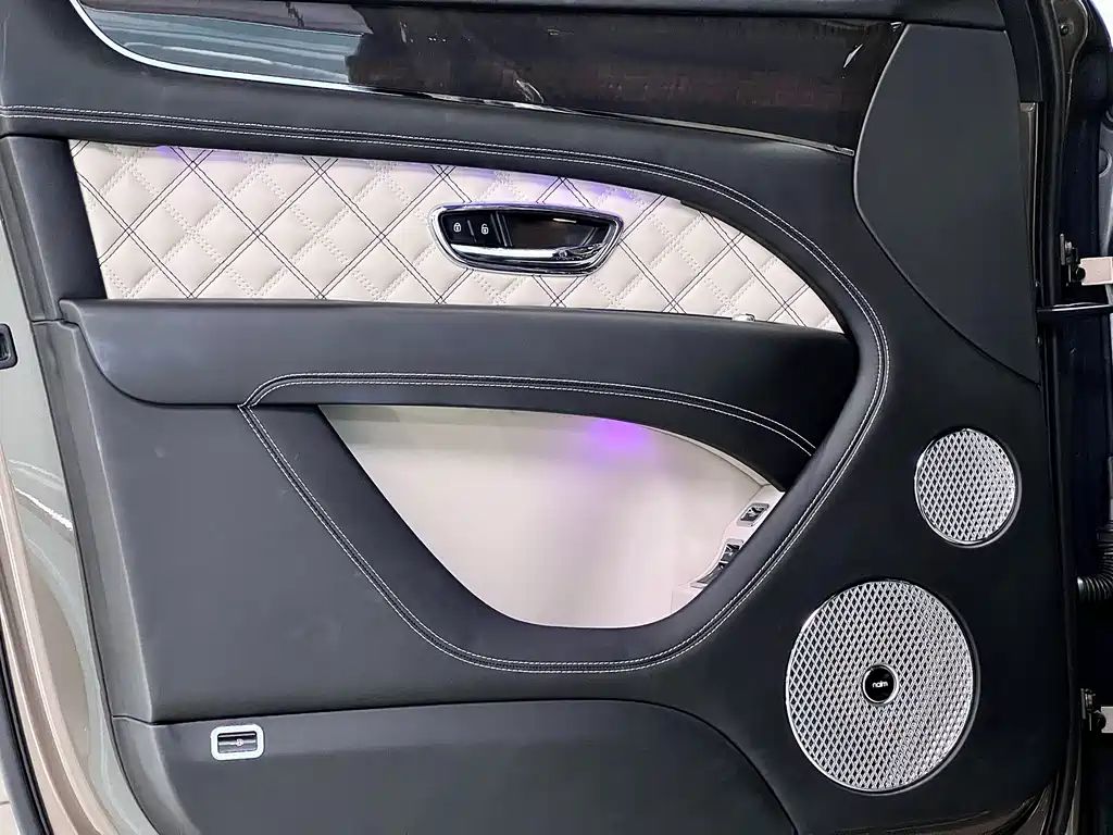 Фото машины 22