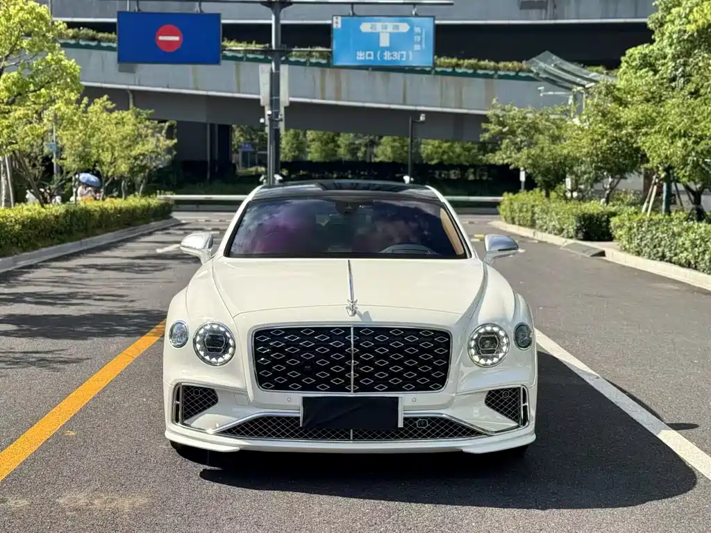 Flying Spur 2024 4.0 T V8 Mulliner