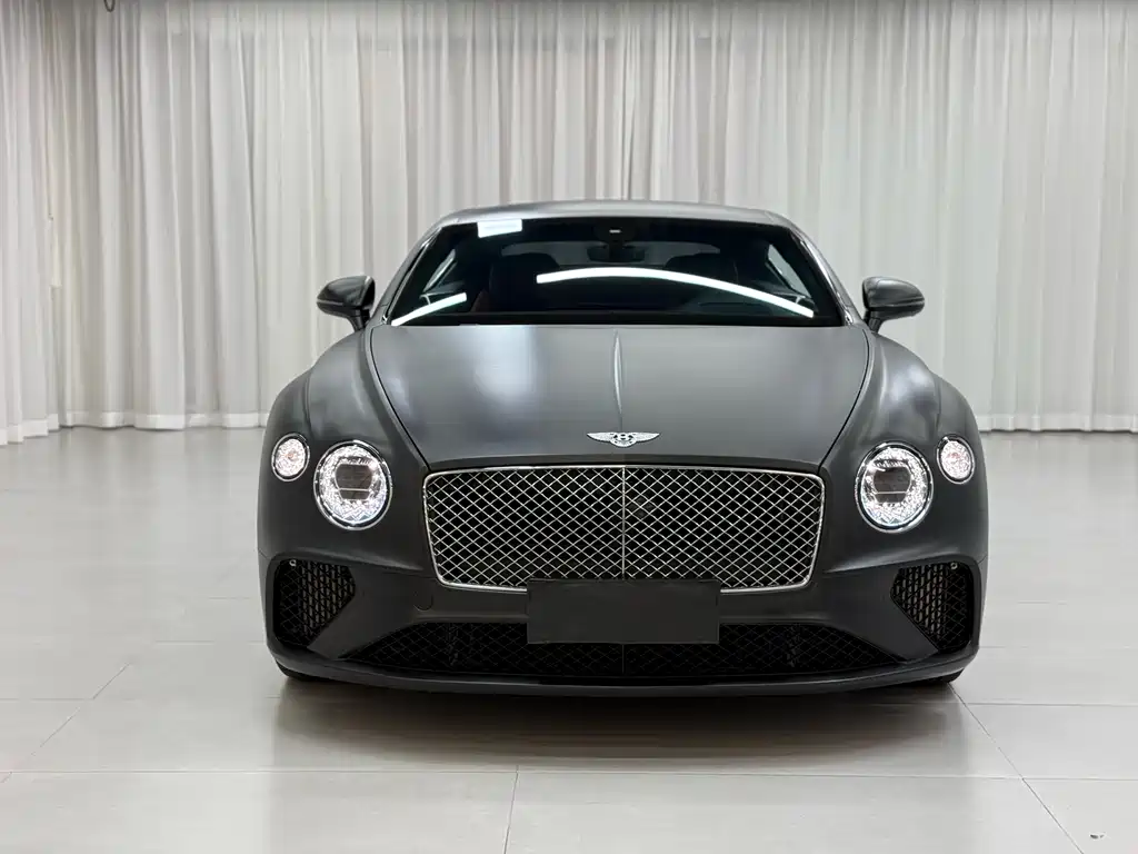 Continental 2020 4.0T GT V8