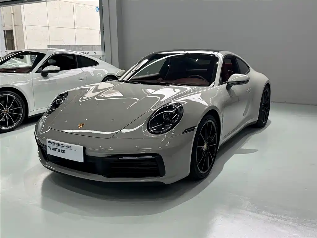 Porsche 911 2023 Carrera 3.0T