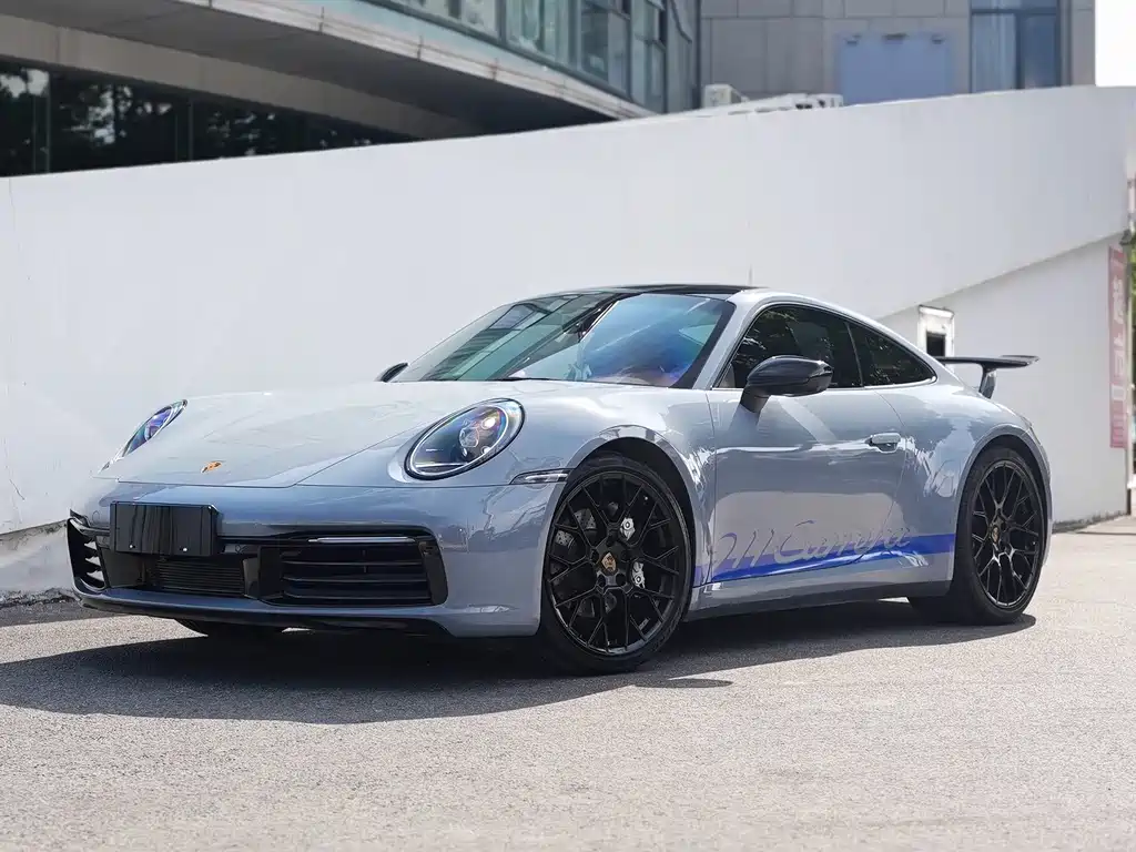Porsche 911 2023 Carrera 3.0T