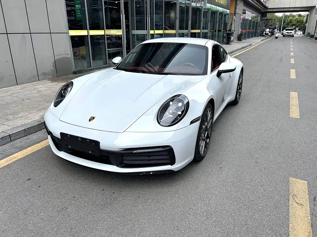 Porsche 911 2022 Carrera 3.0T