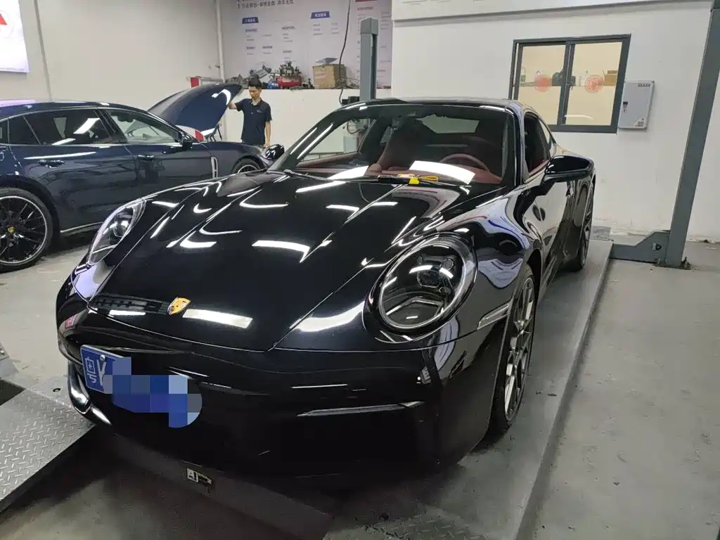 Porsche 911 2022 Carrera 3.0T