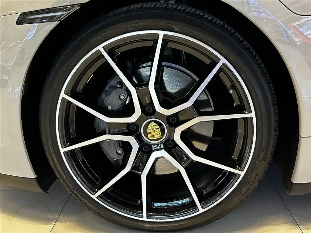 Фото машины 28