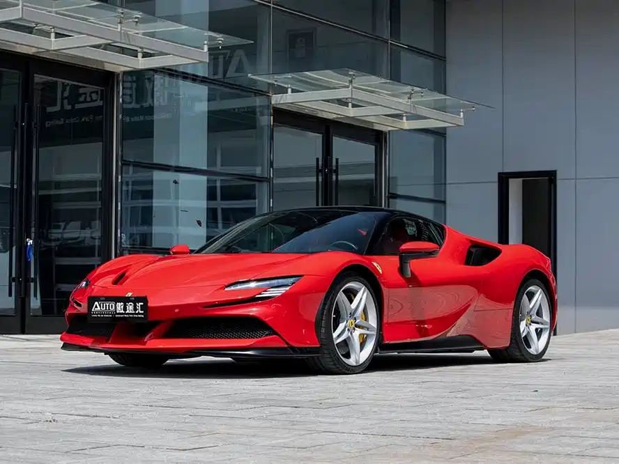 SF90 2020 модель 3,9 T V8 Stradale