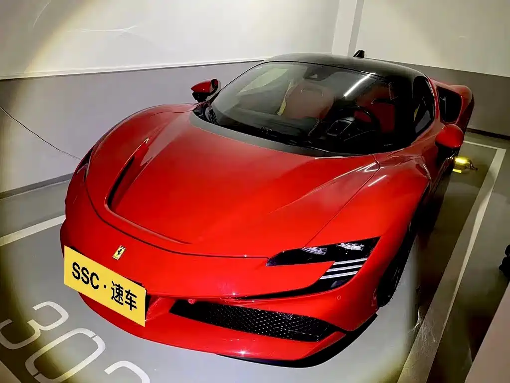 SF90 2020 модель 3,9 T V8 Stradale