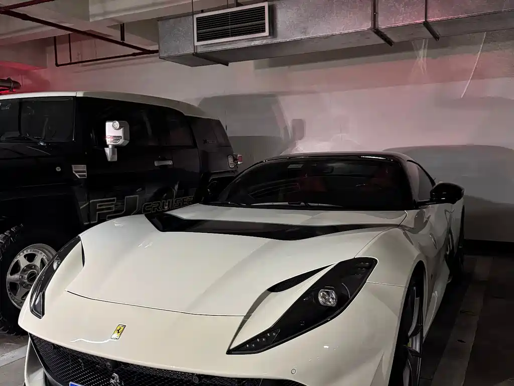 Ferrari 812 2020 6.5L GTS