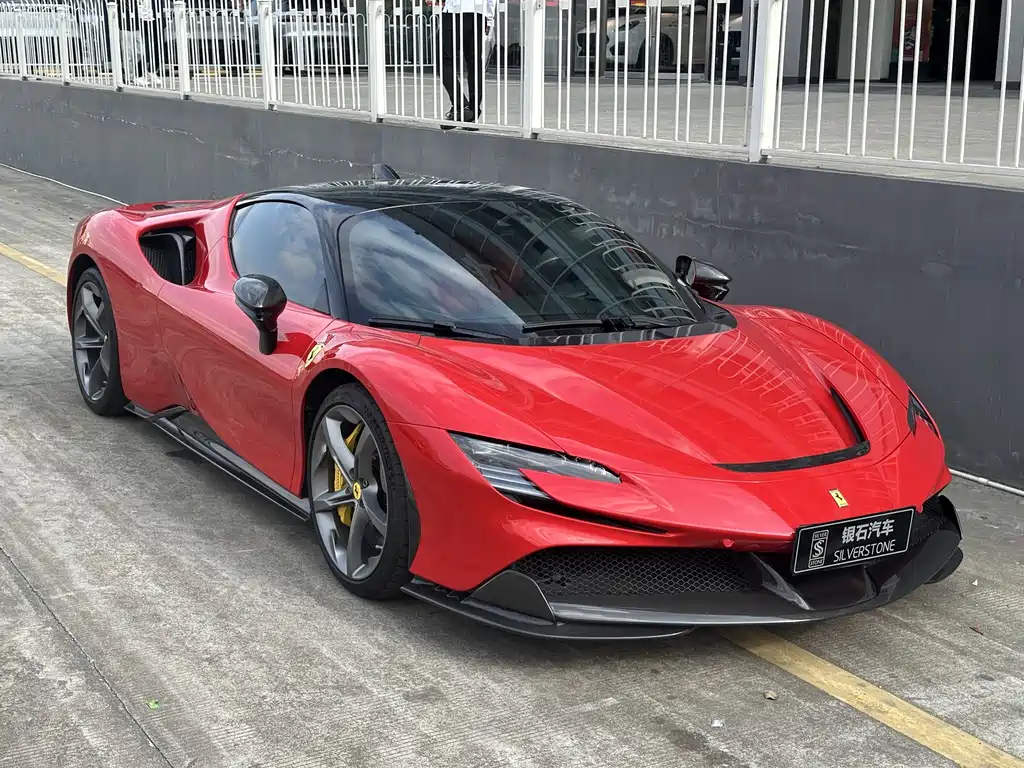 SF90 2020 модель 3,9 T V8 Stradale
